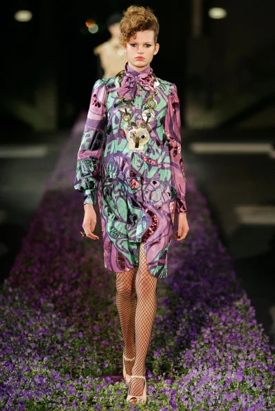 Look 17